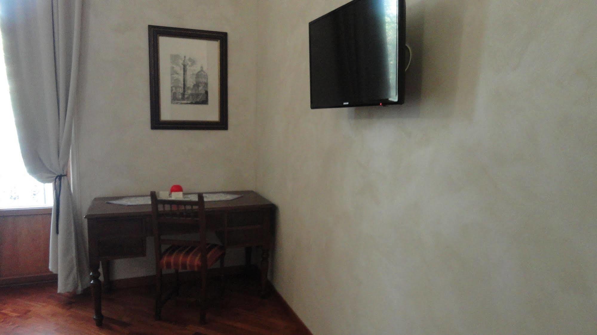 Giovine Italia Bed & Breakfast Roma